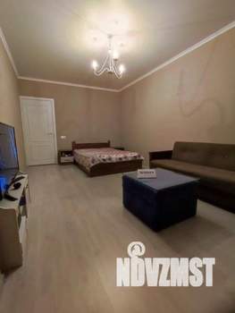 1-к квартира, посуточно, 35м2, 1/1 этаж