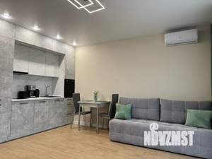 Студия квартира, посуточно, 35м2, 7/9 этаж