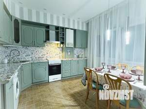3-к квартира, посуточно, 74м2, 1/5 этаж