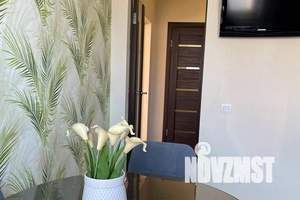 1-к квартира, посуточно, 38м2, 5/5 этаж