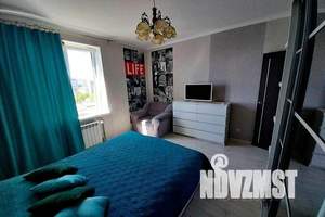 1-к квартира, посуточно, 40м2, 8/8 этаж