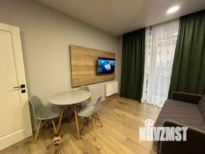 1-к квартира, посуточно, 42м2, 1/8 этаж