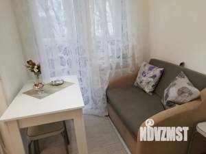 Студия квартира, посуточно, 21м2, 1/9 этаж