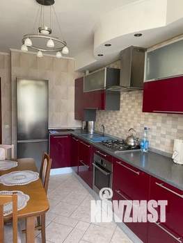 3-к квартира, посуточно, 90м2, 5/5 этаж