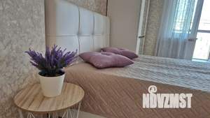 Студия квартира, посуточно, 32м2, 8/12 этаж