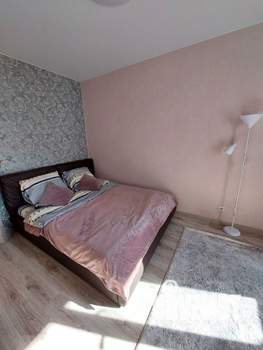 1-к квартира, посуточно, 33м2, 4/10 этаж
