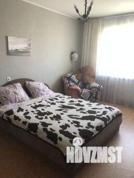 1-к квартира, посуточно, 43м2, 1/1 этаж