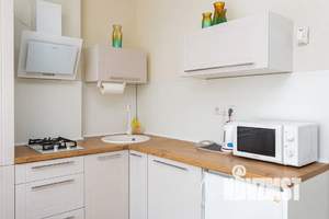 Студия квартира, посуточно, 30м2, 7/10 этаж