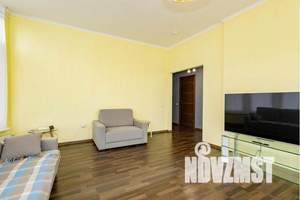 2-к квартира, посуточно, 79м2, 8/9 этаж