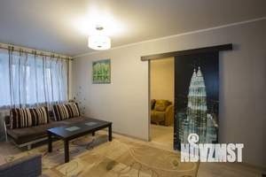 2-к квартира, посуточно, 47м2, 1/4 этаж