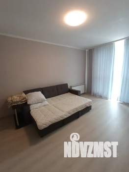 1-к квартира, посуточно, 40м2, 3/10 этаж