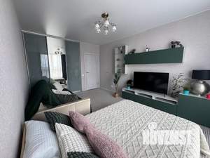 1-к квартира, посуточно, 40м2, 7/8 этаж