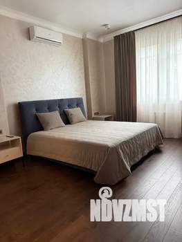 3-к квартира, посуточно, 163м2, 3/7 этаж