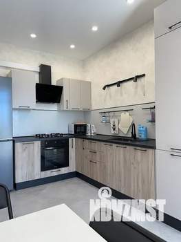 1-к квартира, посуточно, 34м2, 4/4 этаж