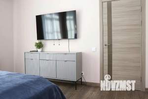 1-к квартира, посуточно, 100м2, 1/1 этаж