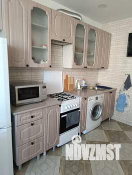 1-к квартира, посуточно, 40м2, 3/9 этаж
