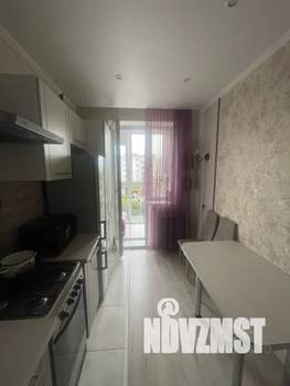 1-к квартира, посуточно, 32м2, 3/10 этаж