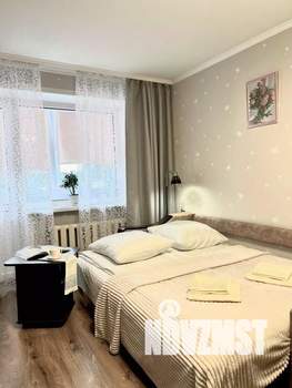 1-к квартира, посуточно, 35м2, 1/1 этаж
