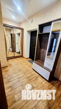 1-к квартира, посуточно, 43м2, 1/18 этаж