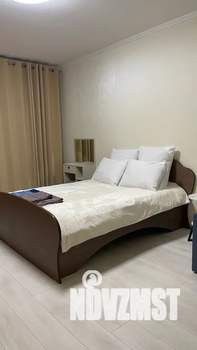 1-к квартира, посуточно, 39м2, 4/9 этаж