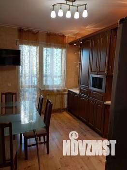 1-к квартира, посуточно, 105м2, 1/1 этаж