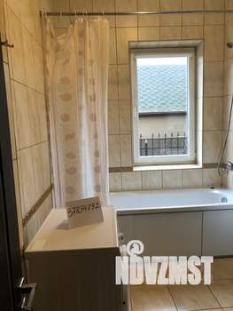 1-к квартира, посуточно, 40м2, 1/3 этаж