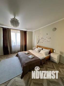 2-к квартира, посуточно, 76м2, 6/14 этаж