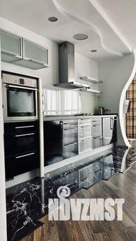 Студия квартира, посуточно, 45м2, 11/18 этаж