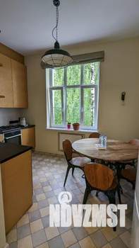 2-к квартира, посуточно, 67м2, 3/3 этаж