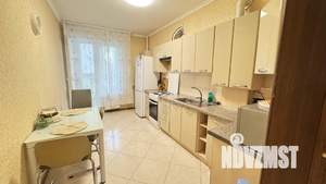 1-к квартира, посуточно, 65м2, 3/9 этаж
