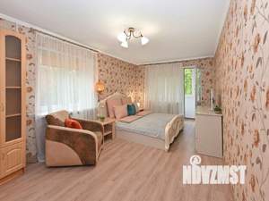 2-к квартира, посуточно, 42м2, 1/1 этаж