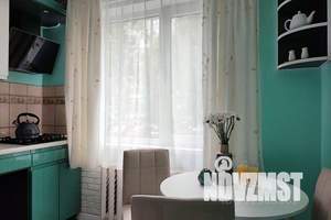 1-к квартира, посуточно, 33м2, 1/9 этаж