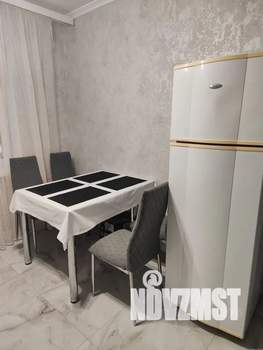 1-к квартира, посуточно, 40м2, 4/4 этаж
