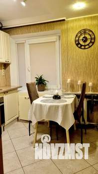 2-к квартира, посуточно, 42м2, 3/5 этаж