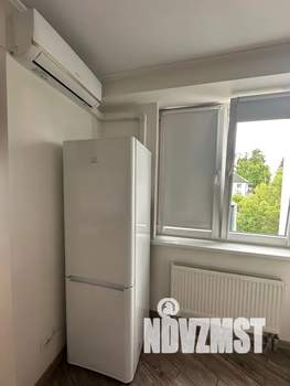 Студия квартира, посуточно, 38м2, 2/8 этаж