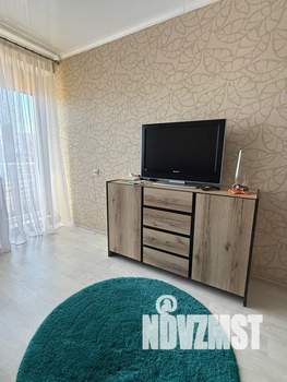 1-к квартира, посуточно, 38м2, 5/5 этаж