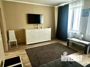 1-к квартира, посуточно, 62м2, 1/1 этаж