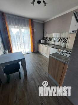1-к квартира, посуточно, 42м2, 9/10 этаж