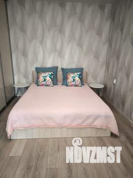 1-к квартира, посуточно, 39м2, 1/9 этаж