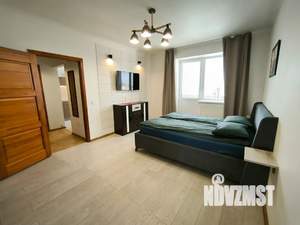 1-к квартира, посуточно, 37м2, 8/9 этаж