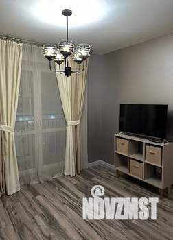 1-к квартира, посуточно, 42м2, 9/9 этаж