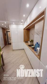 Студия квартира, посуточно, 37м2, 1/4 этаж