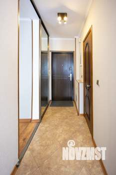 1-к квартира, посуточно, 41м2, 8/10 этаж