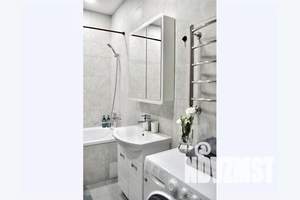 1-к квартира, посуточно, 42м2, 9/9 этаж