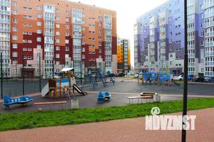 1-к квартира, посуточно, 40м2, 1/9 этаж