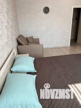 1-к квартира, посуточно, 40м2, 8/9 этаж