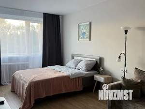 1-к квартира, посуточно, 33м2, 5/9 этаж