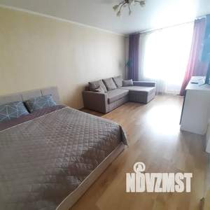 1-к квартира, посуточно, 40м2, 8/8 этаж