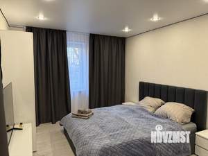 1-к квартира, посуточно, 35м2, 2/5 этаж