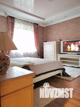 2-к квартира, посуточно, 60м2, 1/1 этаж